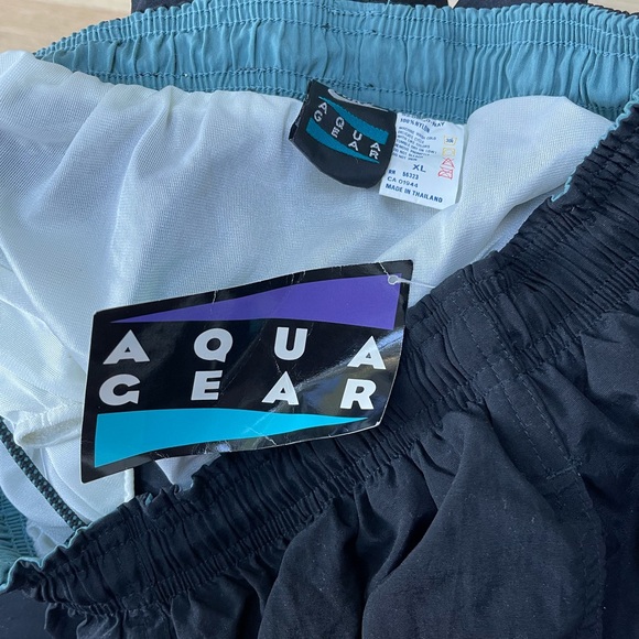 Nike Aqua Gear ACG Swim Shorts - Picture 2 of 2